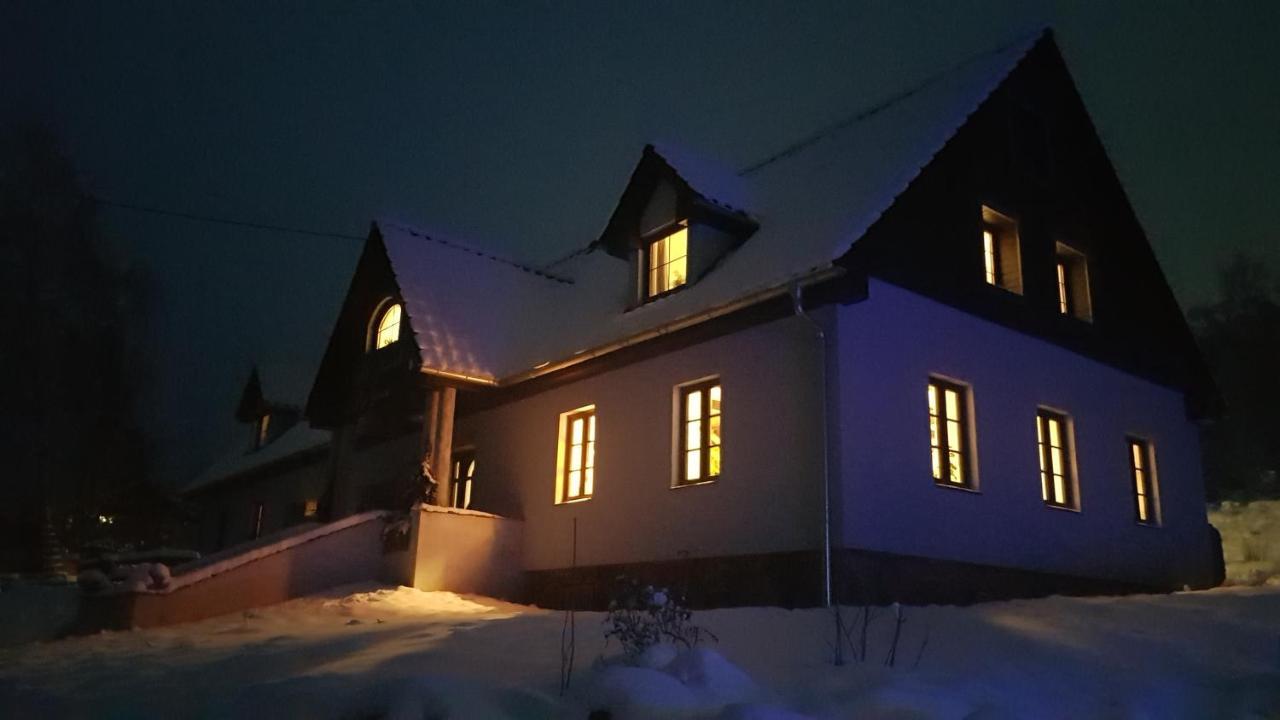 Pokoje Goscinne Art- Dworek Kudowa Zdroj Exterior photo