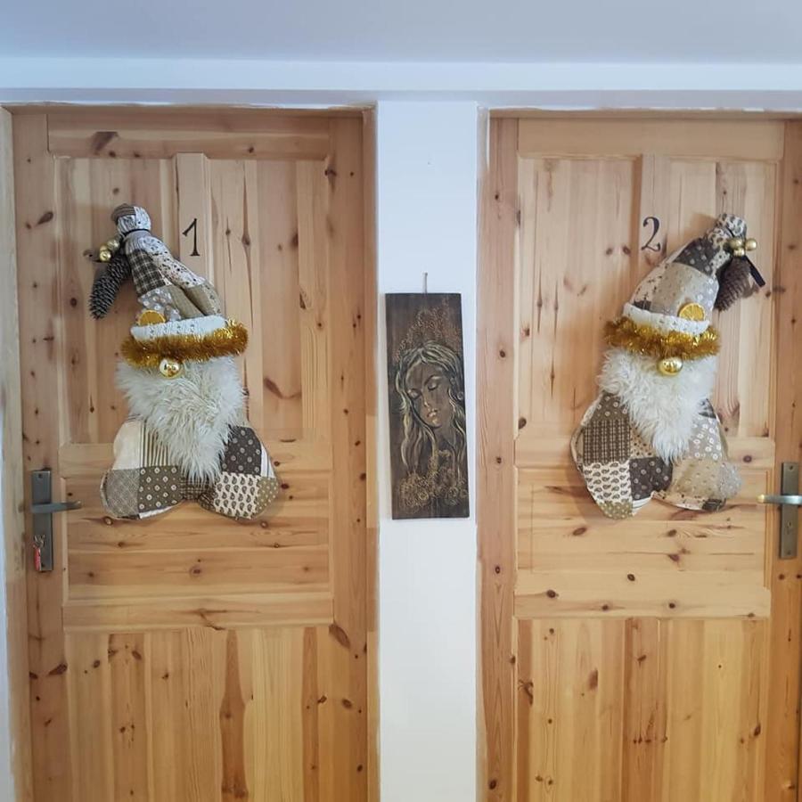 Pokoje Goscinne Art- Dworek Kudowa Zdroj Exterior photo